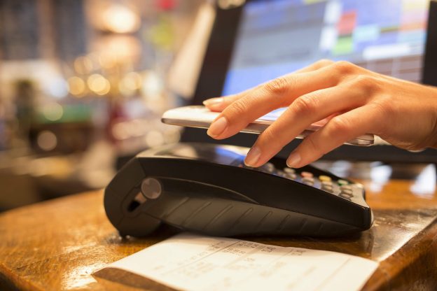 Advantages and Disadvantages of Contactless Payments